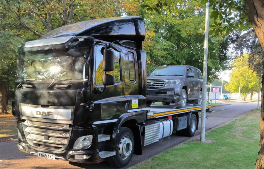 LNC Motors recovery truck